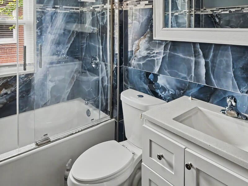 Hamilton House: 1275 Hamilton Avenue