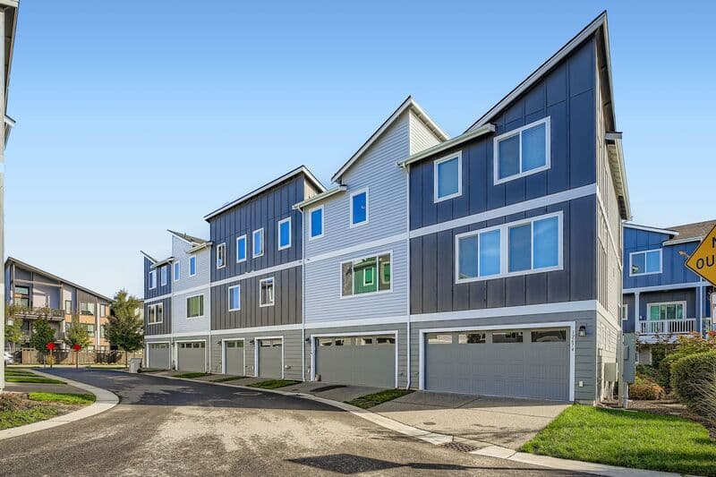 Black Diamond House: 32668 Steamboat Lane