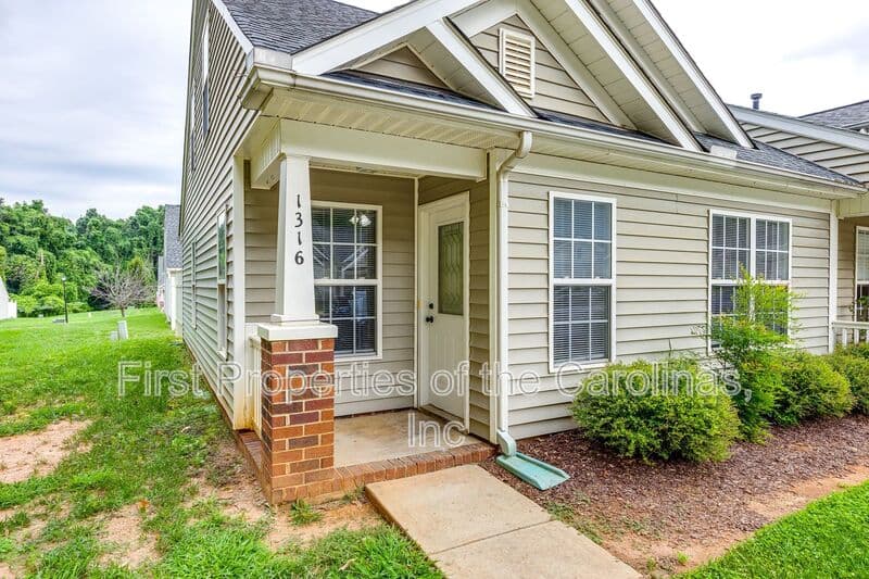 Rock Hill Townhome: 1316 Dan Drive