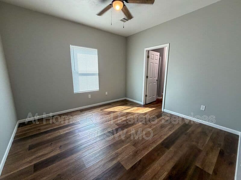 Rogersville House: 112 W. Bluegrass
