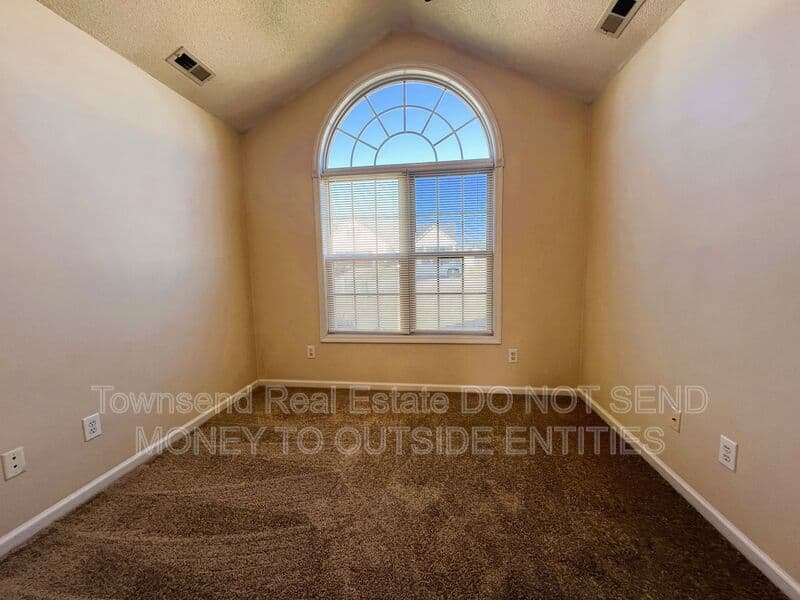 Hope Mills House: 4417 Harborgate Rd.