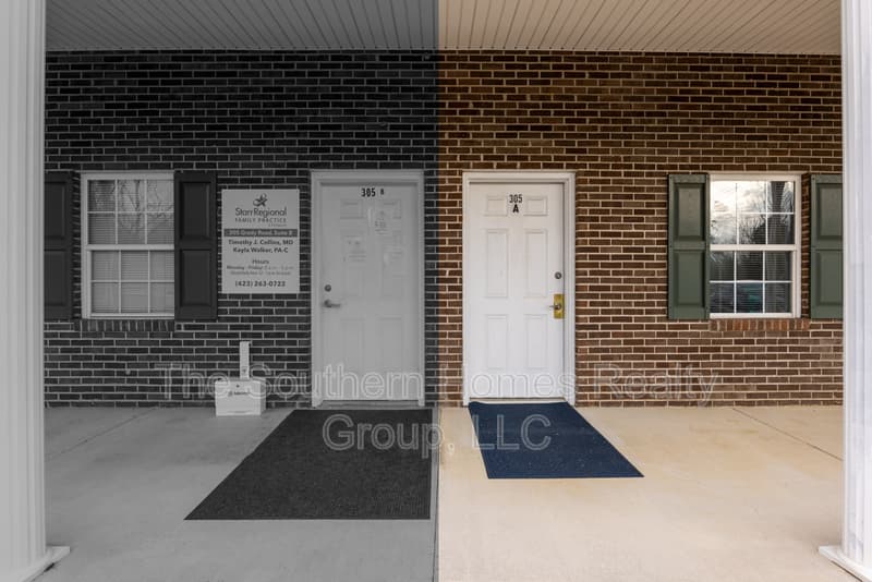 Etowah House: 305 Grady Road - 1
