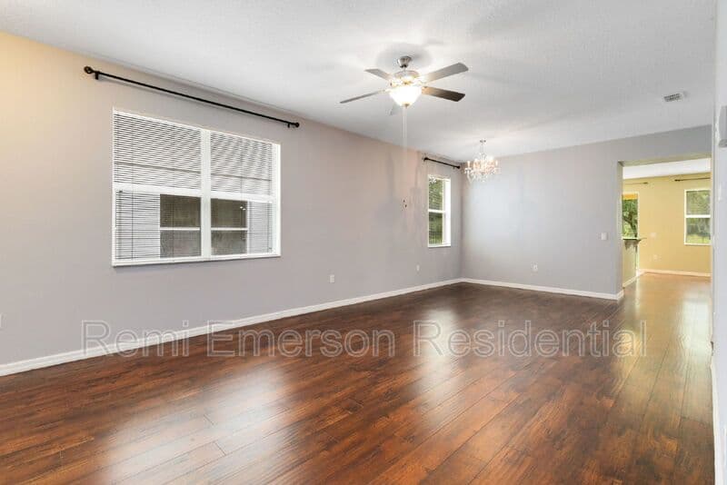 Orlando House: 12832 Oulton Circle