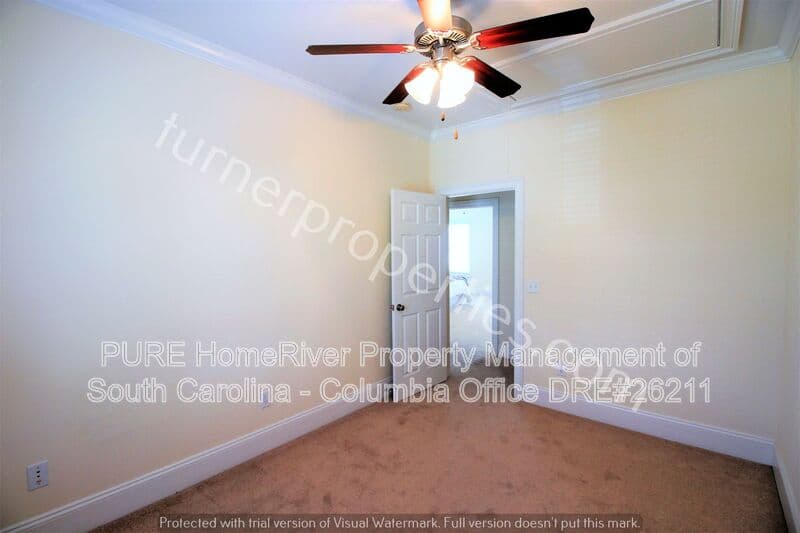 Columbia House: 395 Highland Point Drive