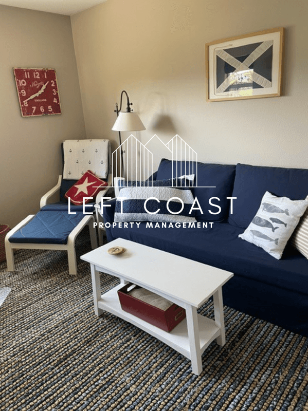 Lincoln City House: 1545 Northeast Regatta Way