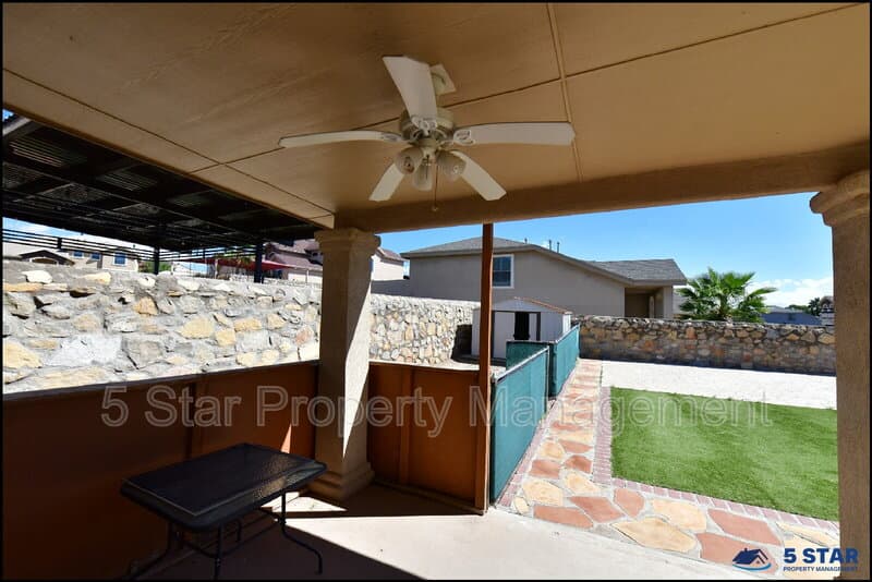 El Paso House: 736 Draco Pl !!