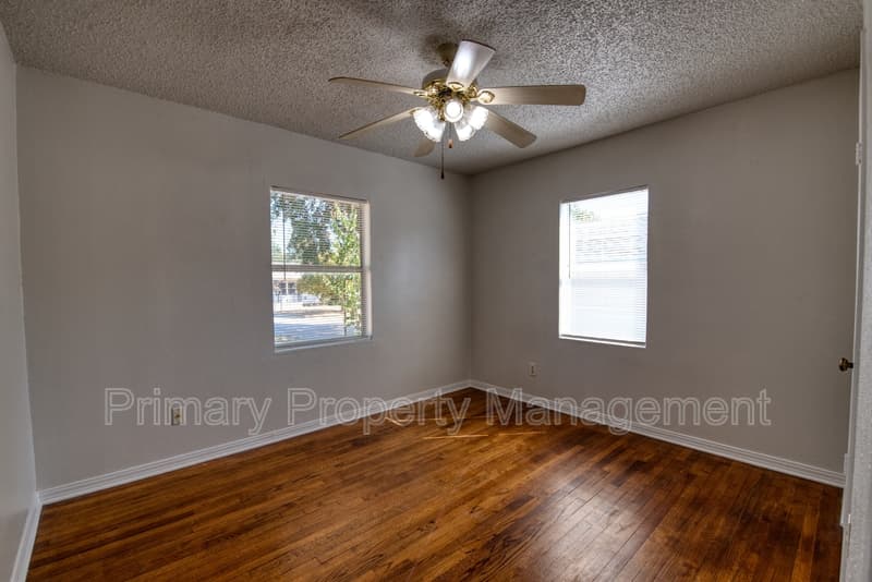 OKC House: 2480 NW 39th Ter