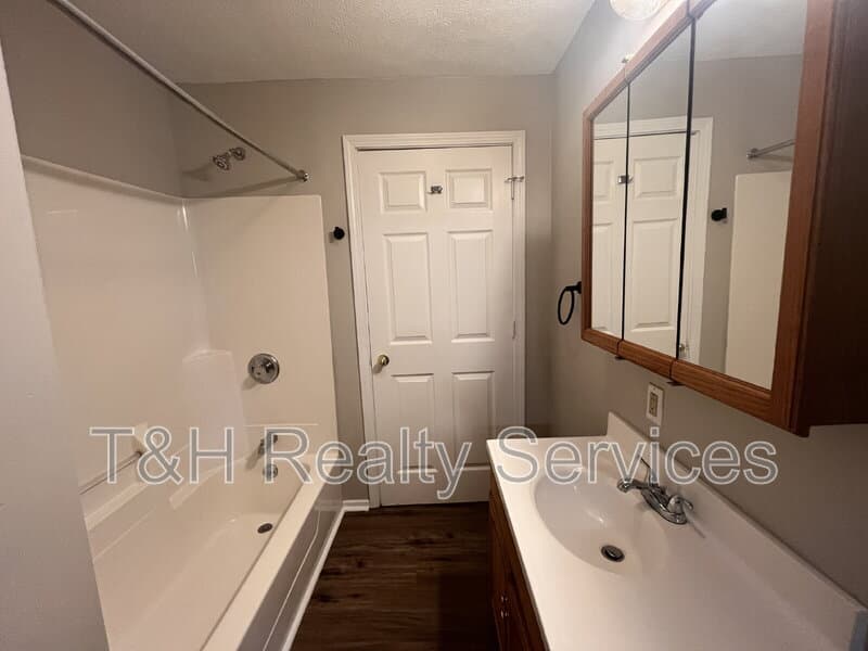 Kokomo Condo: 609 South Crystal Street