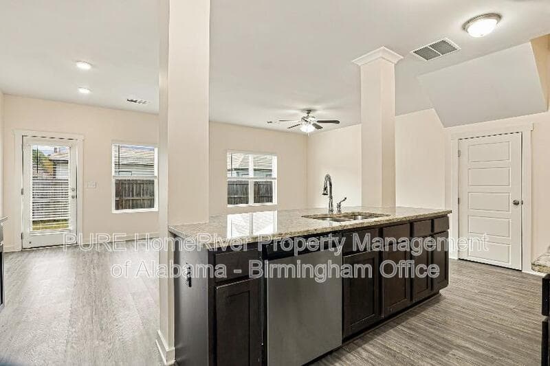Mc Calla House: 5715 Cheshire Cove Cir