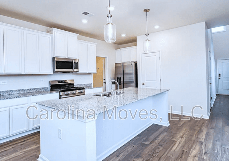 Boiling Springs House: 905 Bryden Lane