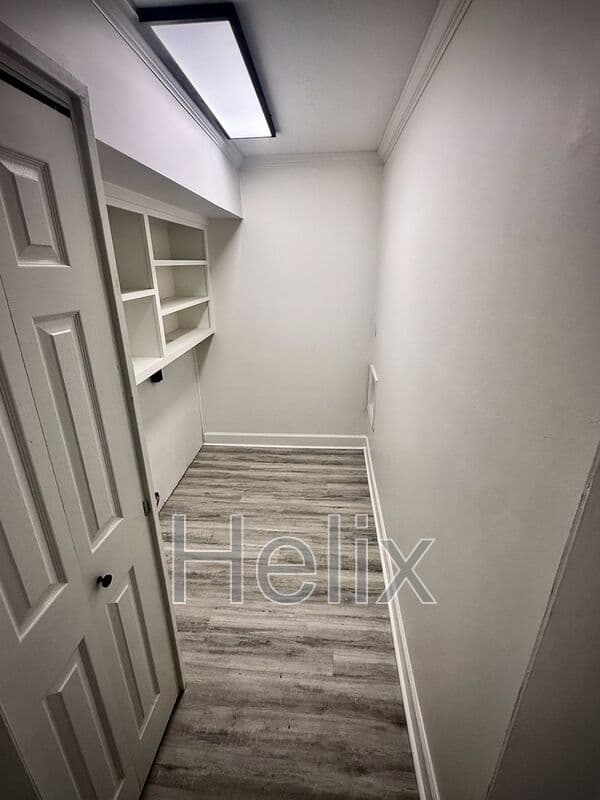 Madison House: 102 Channel Ln