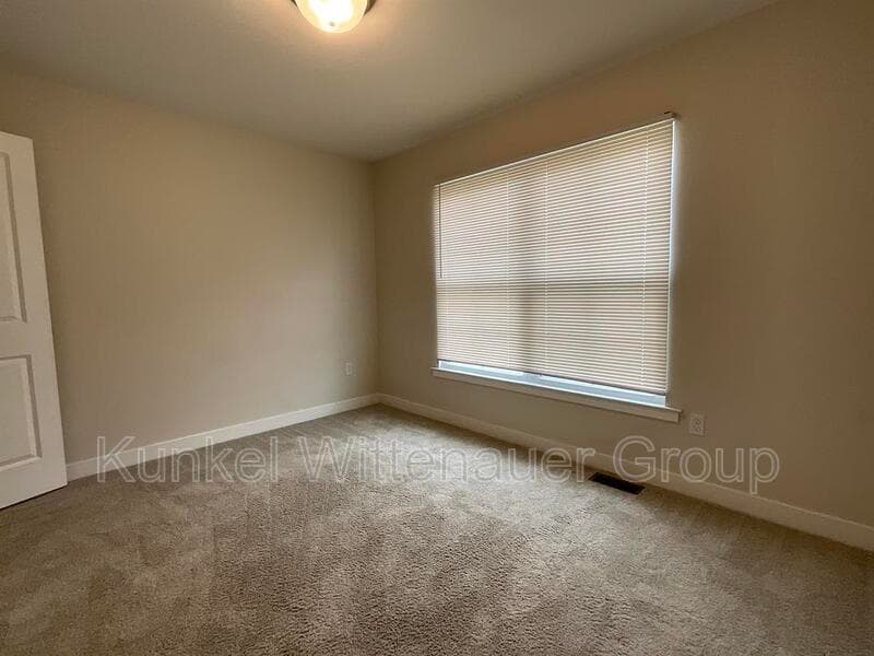 Fairview Heights Condo: 808 Applewoood Creek Drive