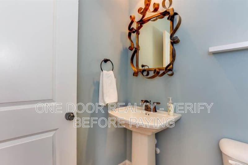 Williamsburg House: 4451 Lydias Drive