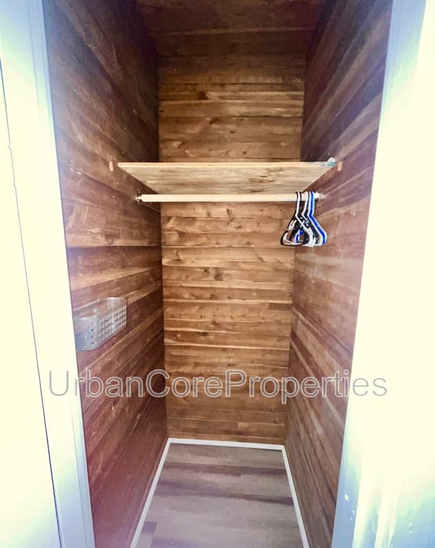 St. Petersburg Condo: 610 5th Ave N
