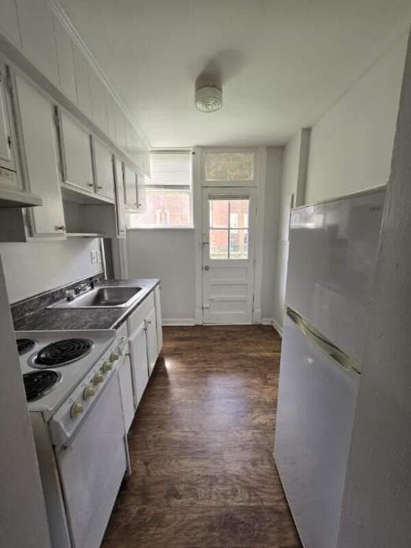 Hopewell House: 1022 Maplewood Ave