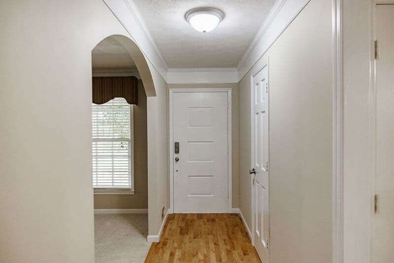 Watkinsville House: 1110 Maple Cir