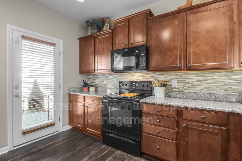 Pooler House: 153 Hamilton Grove Drive