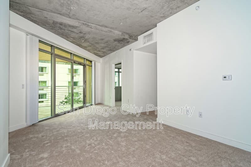 San Diego House: 801 Ash St.