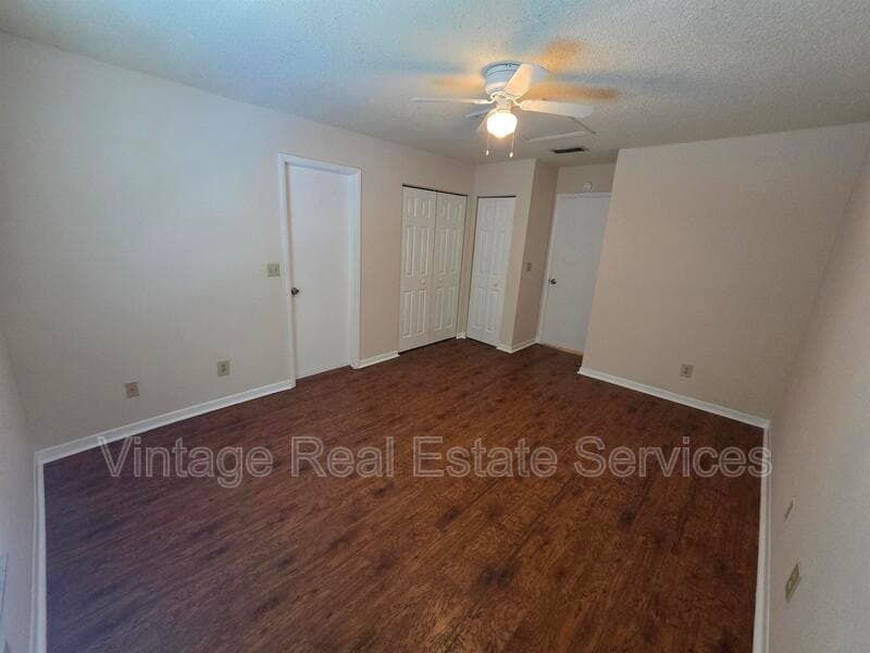 Tampa House: 5202 Sunridge Palms Dr