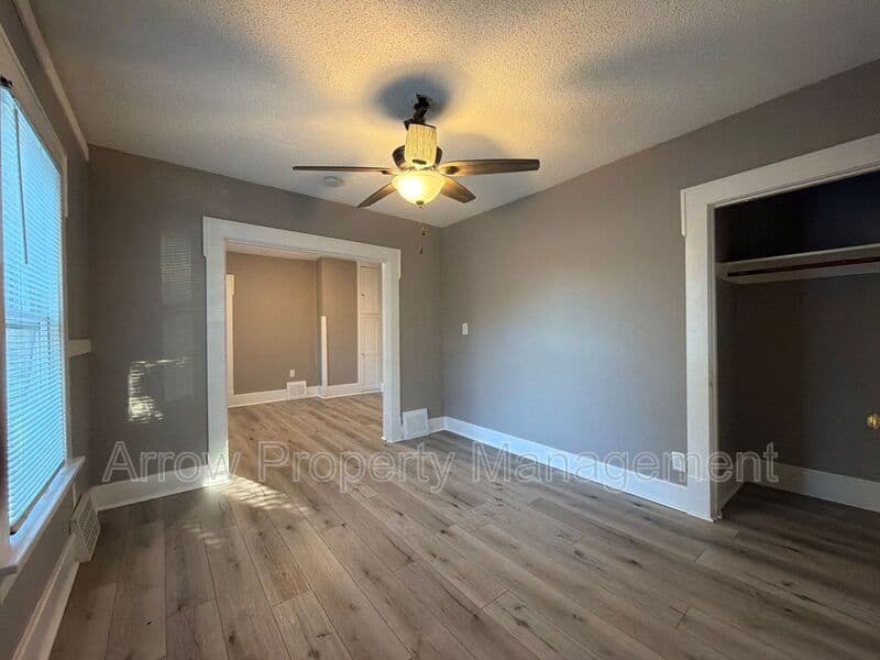 Lincoln Condo: 1530 N 32- 3