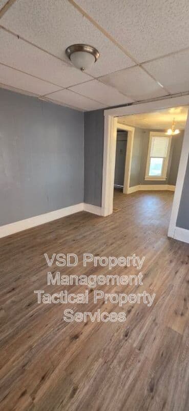 Cleveland Condo: 1583 E 84 St