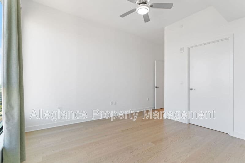 Mclean House: 1650 Silver Hill Dr
