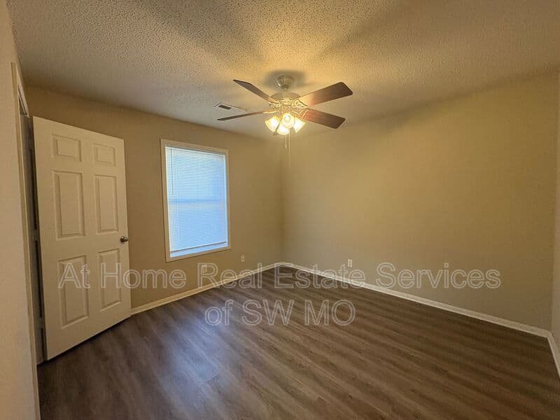 Springfield Condo: 765 S South