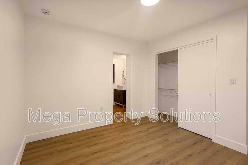 Tampa House: 307 Glen Burnie Avenue