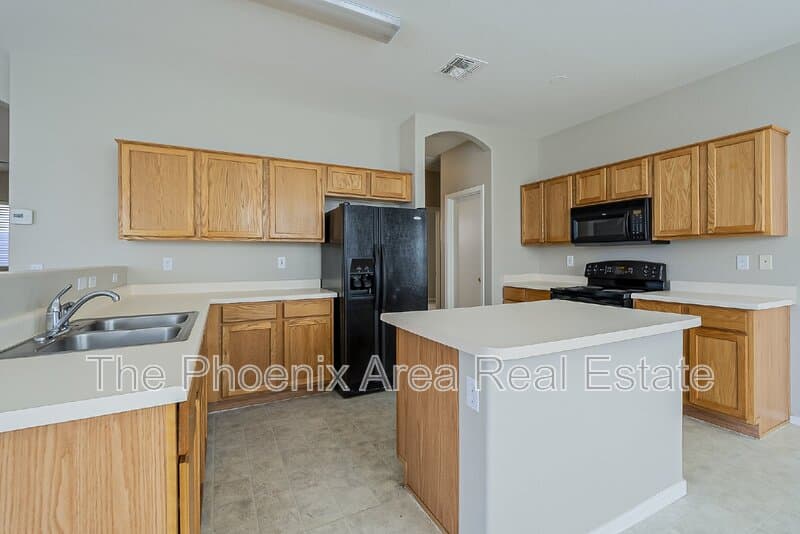 San Tan Valley House: 3103 W Dancer Ln