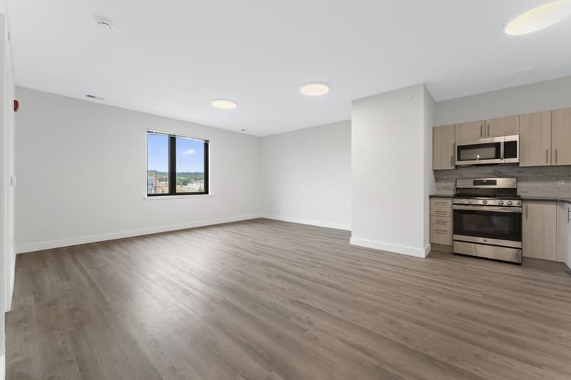 Orange Condo: 49s Day St. - 505