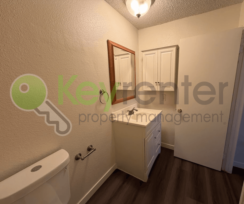Sacramento House: 2515 H Street