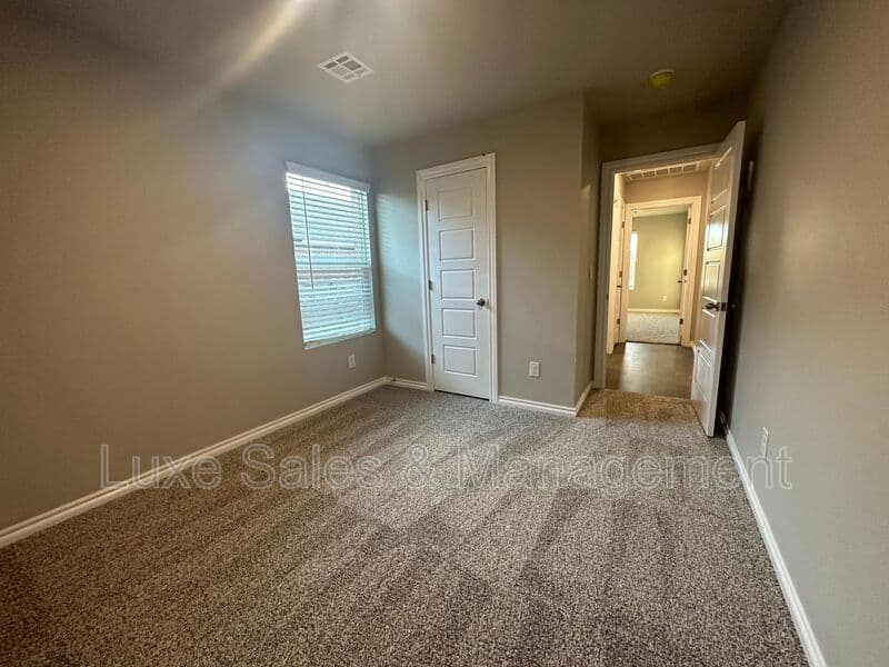 Piedmont House: 12529 Bending Brook Drive