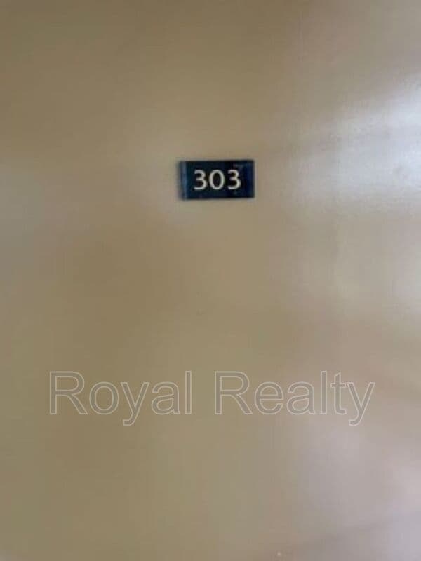 Honolulu Condo: 3003 Ala Napuaa Pl.