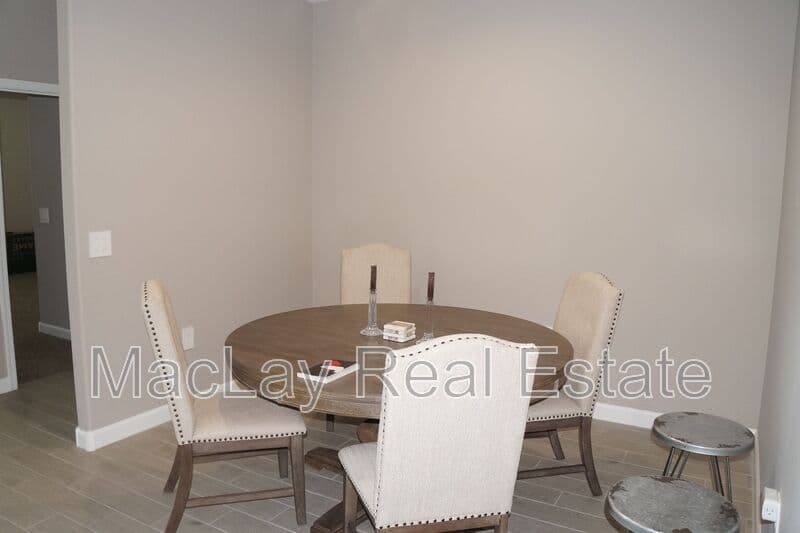 San Tan Valley House: 1349 W Highland rd