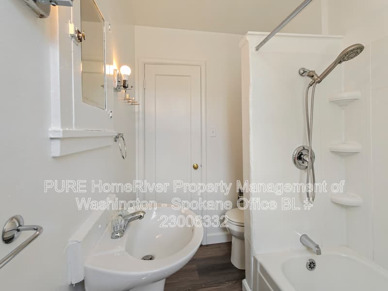 Spokane House: 634 E 23rd Ave