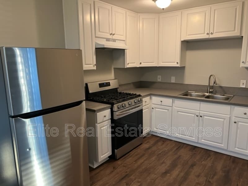 Chula Vista Condo: 121 Madison Avenue - 1