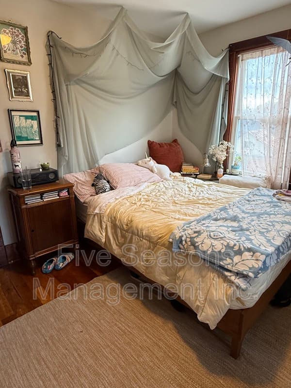 Burlington Condo: 9 Chase Street - 3