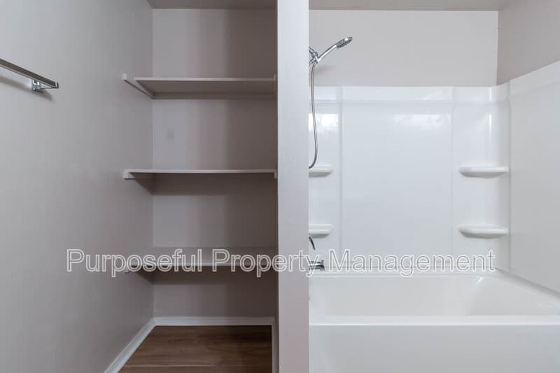Noble House: 1301 Travertine Place