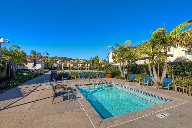 Carlsbad House: 1817 Artemisia Ct