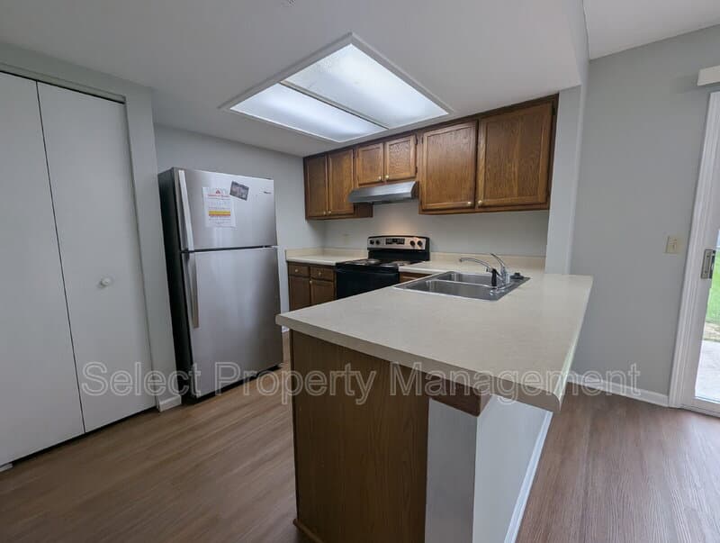 Fort Wayne House: 5404 Evard Rd