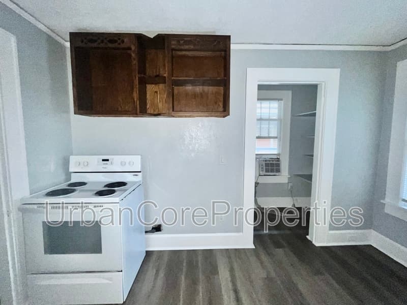 St. Petersburg Condo: 610 5th Ave N