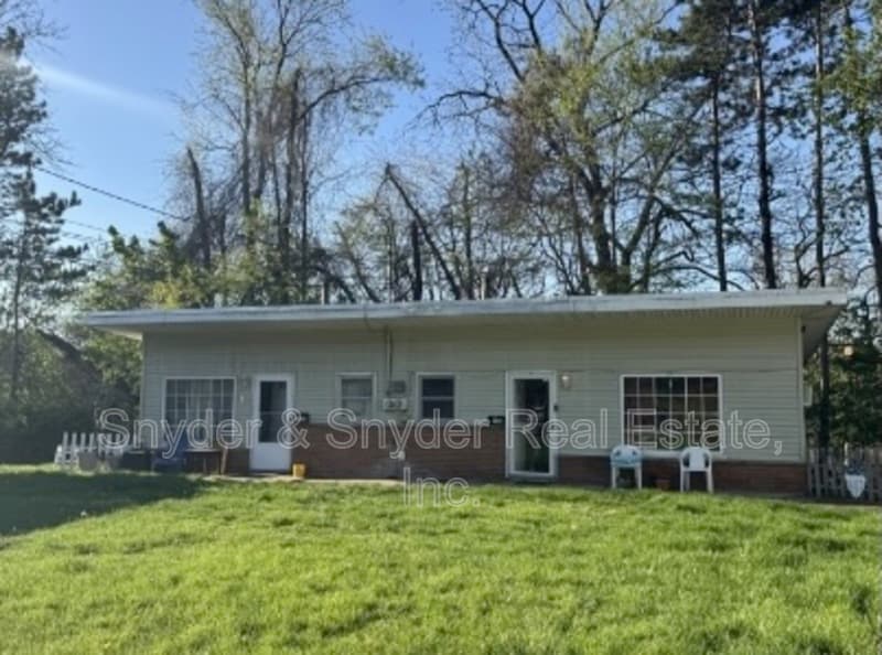 Akron Condo: 2356 Newton Street