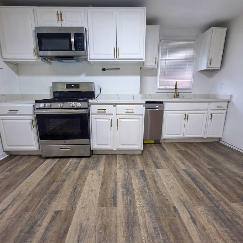 Pittsburgh House: 110 Kirk Avenue
