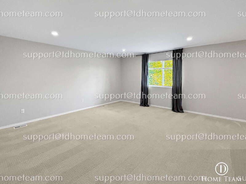 Kent House: 23806 118th Pl SE