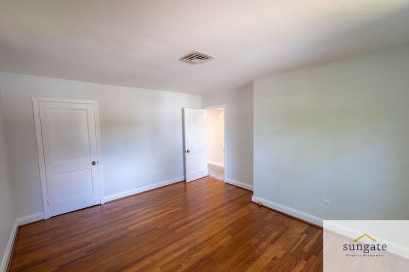 Towson Townhome: 211 Burke Ave