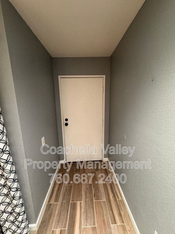 Palm Springs House: 685 N Ashurst Ct