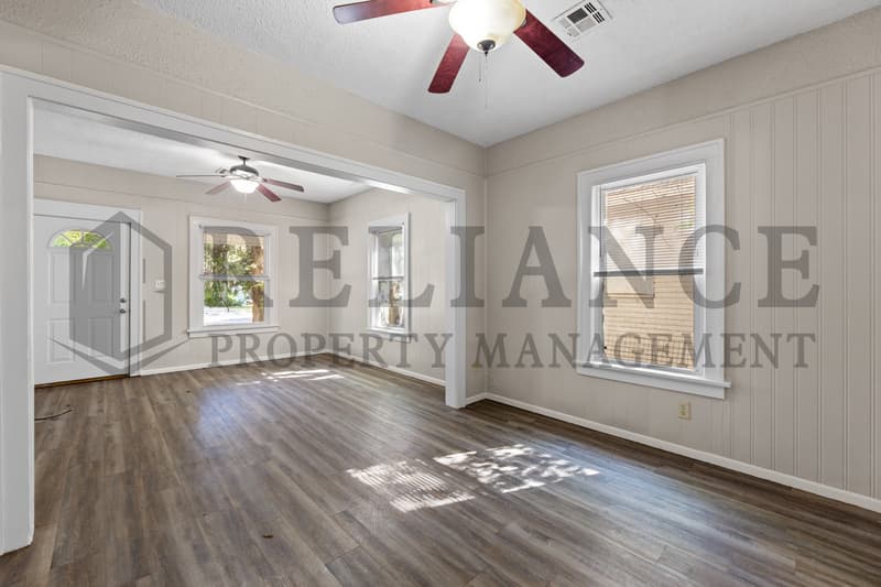 Wichita House: 251 Millwood North