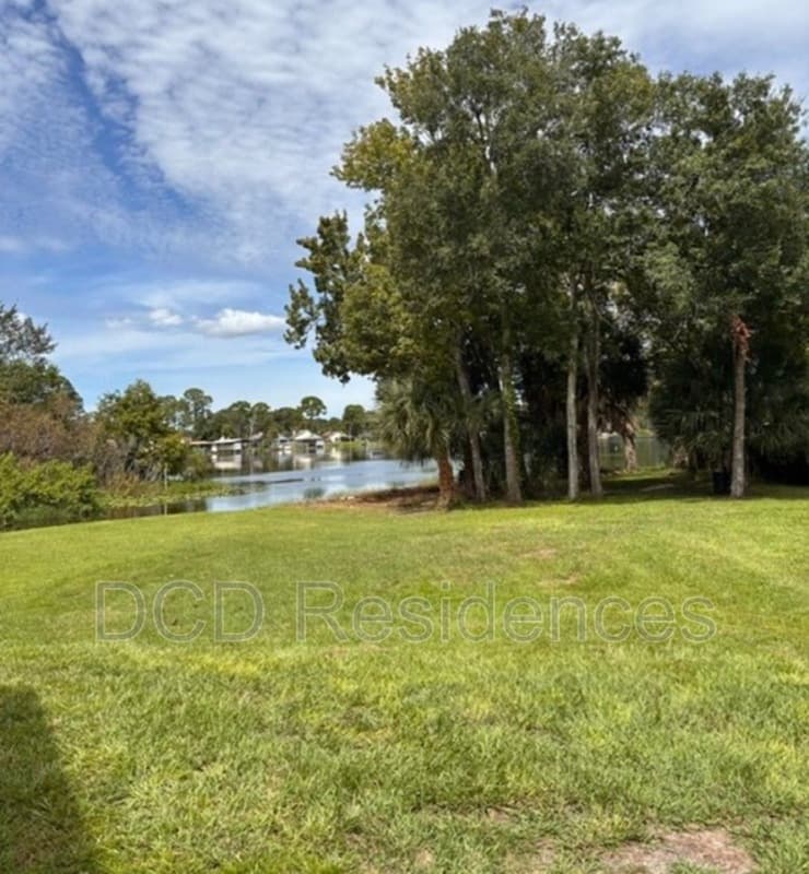 Sanford Condo: 3202 S Orlando Dr