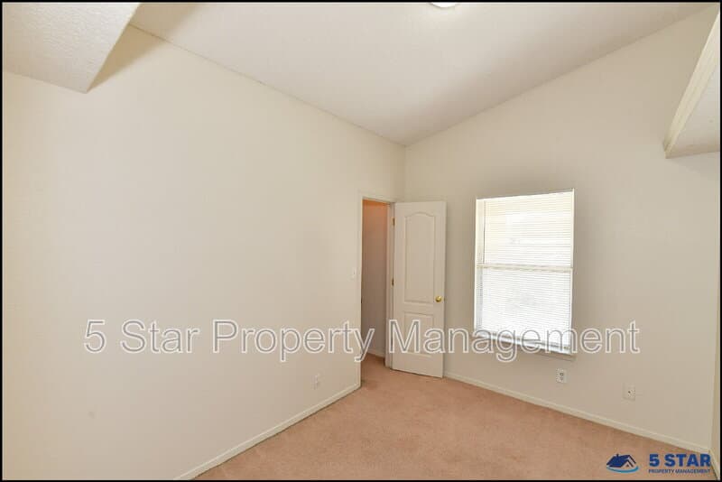El Paso House: 3112 Tierra Ayala Drive !!