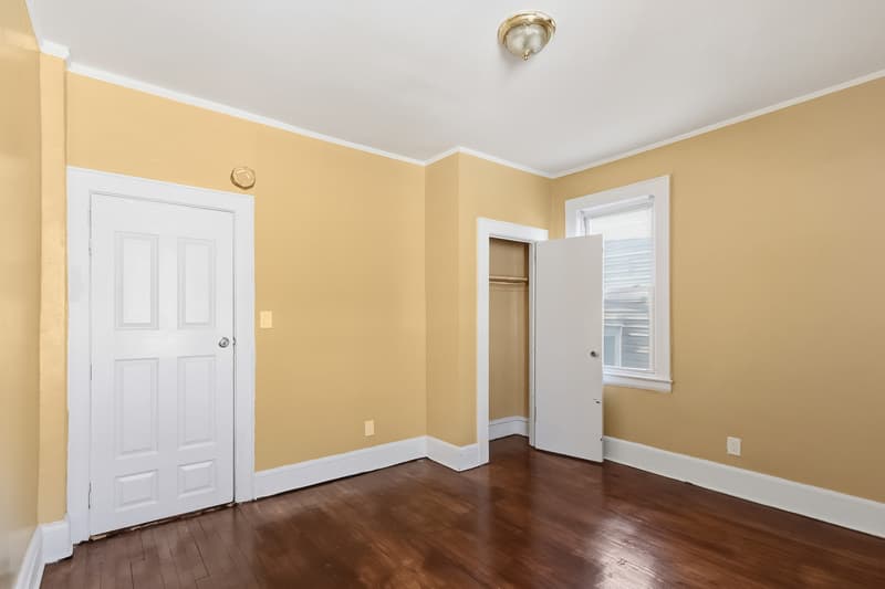 Irvington Condo: 16 Montrose Terrace